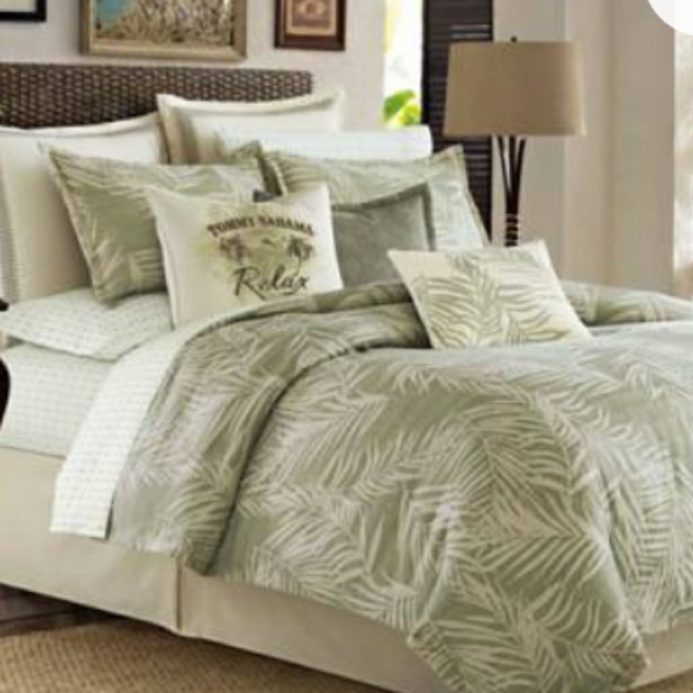 NEW Tommy Bahama Palms Away Comforter cali king